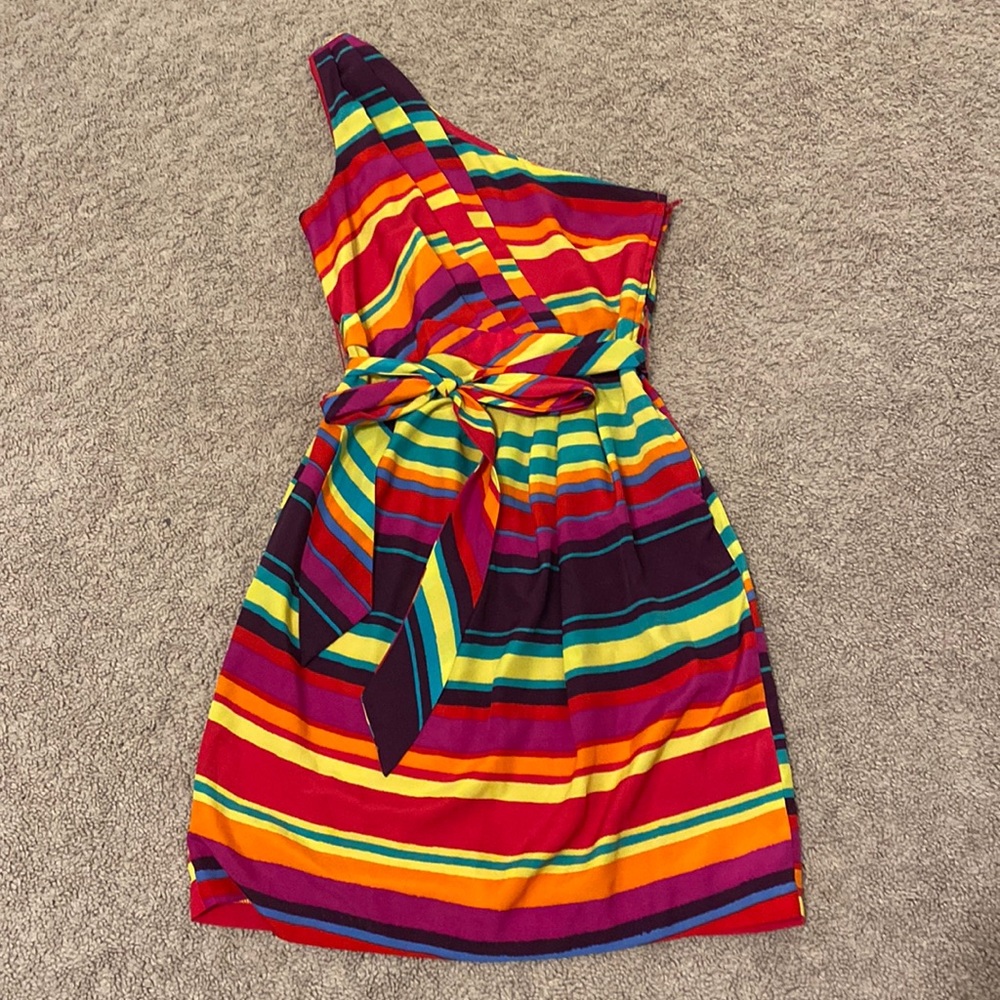 One shoulder stripped dress